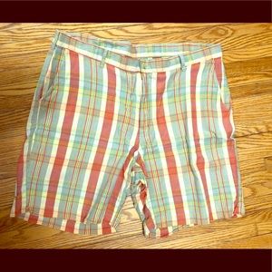 Bills khakis plaid size 42 shorts